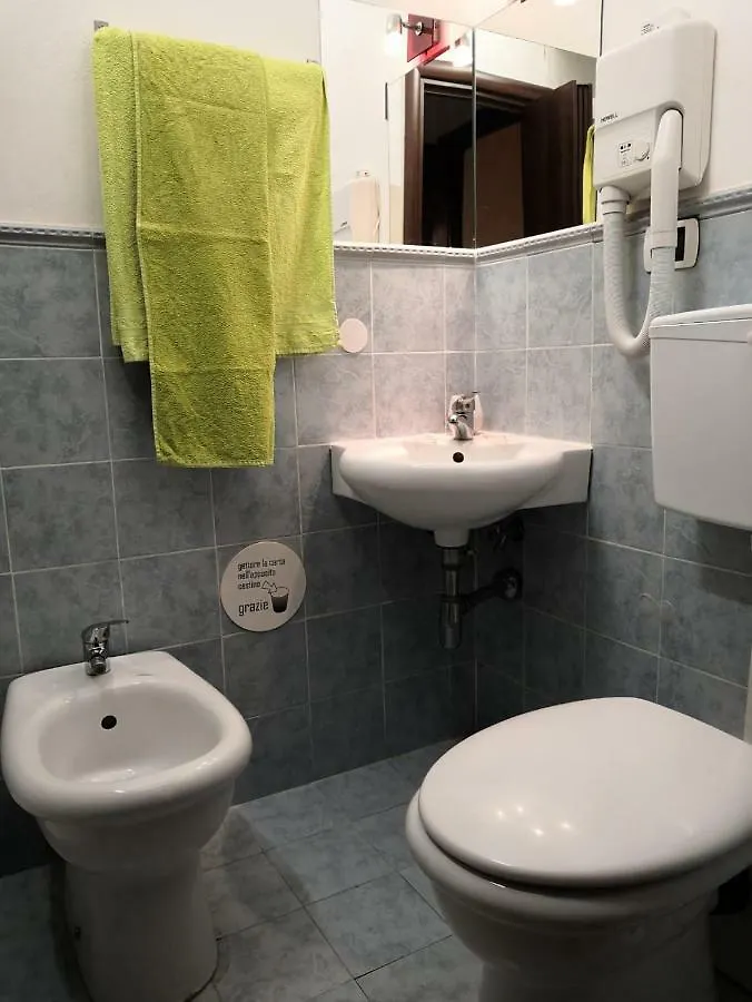 Bed and Breakfast Acimaremonti Acireale 2*,